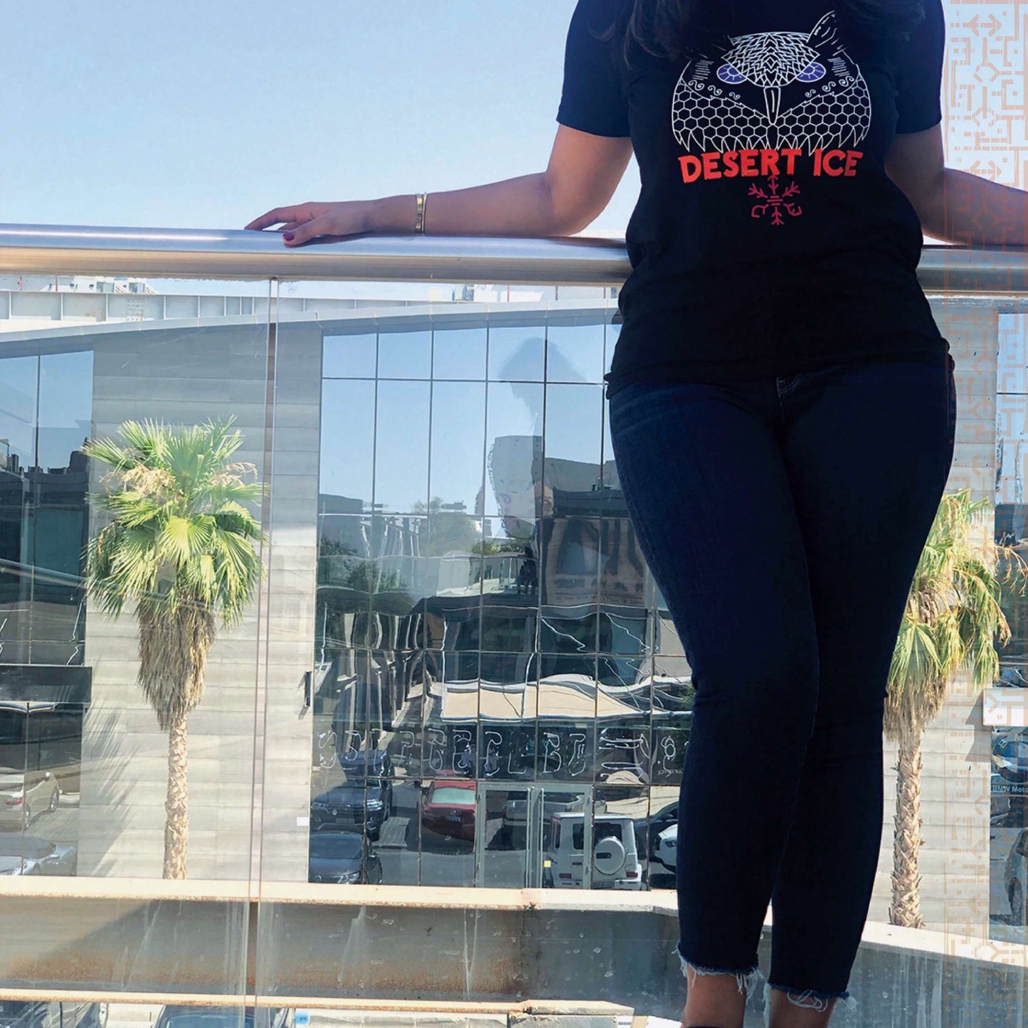 Desert Ice Owl T-Shirt "Black" (Unisex) تي شيرت بومة "أسود" (للجنسين)