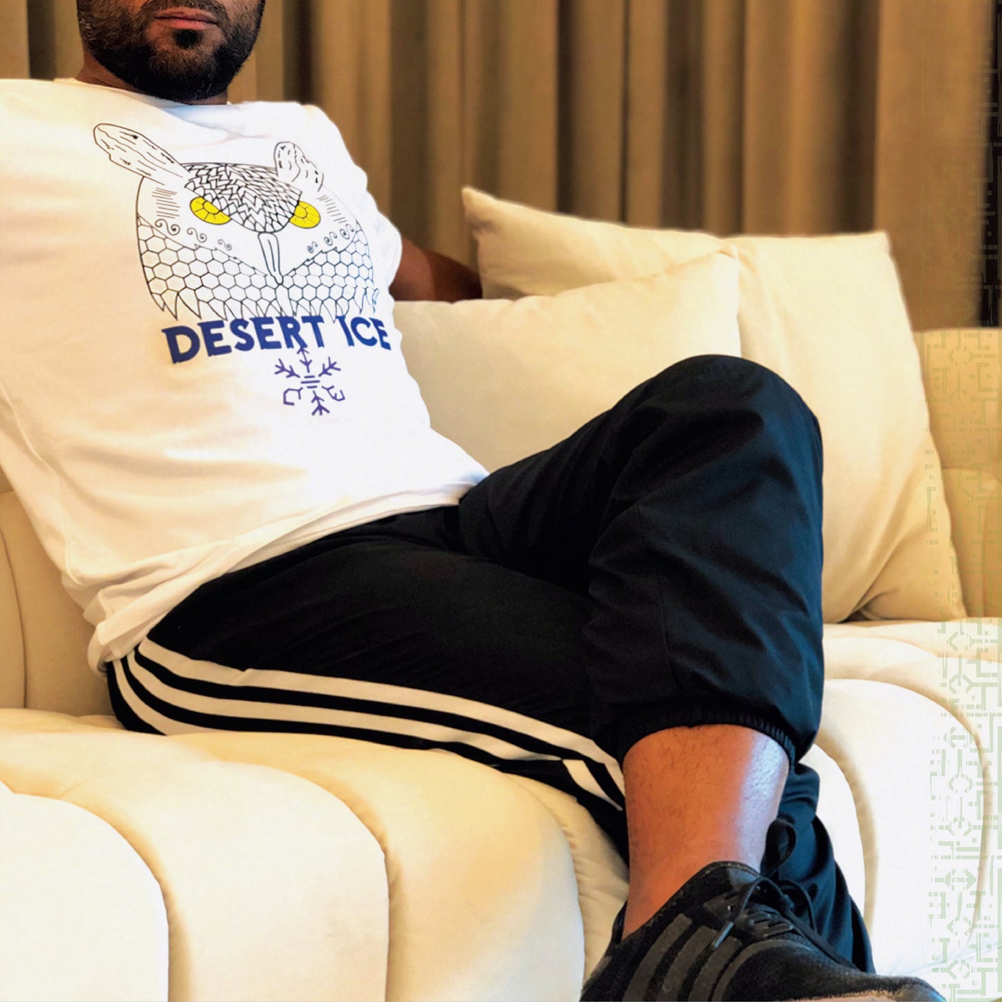 Desert Ice Owl T-Shirt "White" (Unisex) تي شيرت بومة "أبيض" (للجنسين)